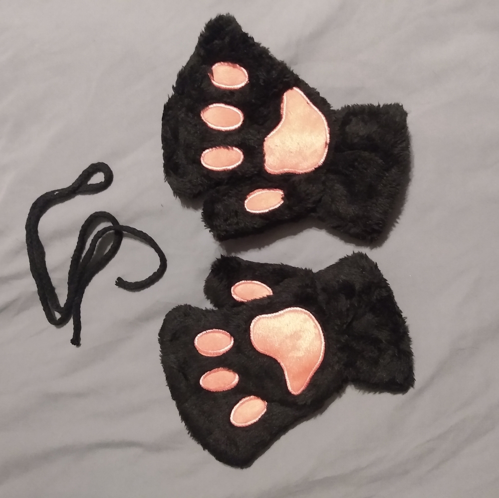 Kitty Cat Fingerless Fuzzy Cosplay Mittens Black OSFM